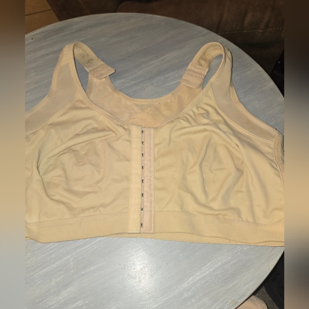 Women's Cream Front-Closure Post Operative Bra